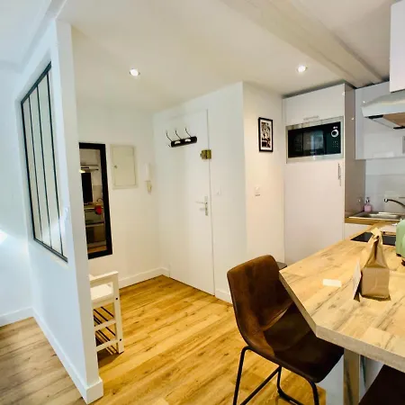 Superbe Studio Bis De 30m2 Au Port De Vannes