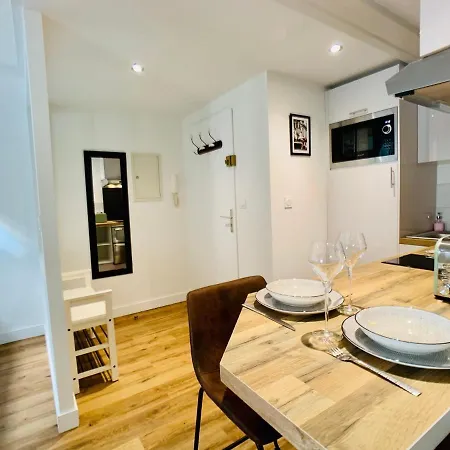 Superbe Studio Bis De 30m2 Au Port De