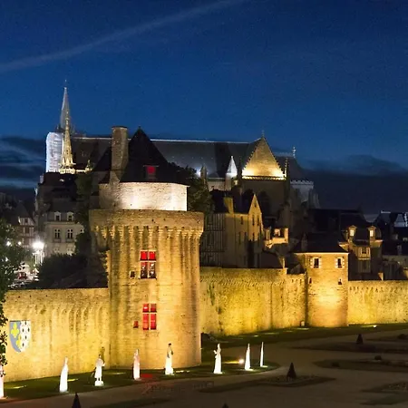 Apartment Superbe Studio Bis De 30m2 Au Port De Vannes